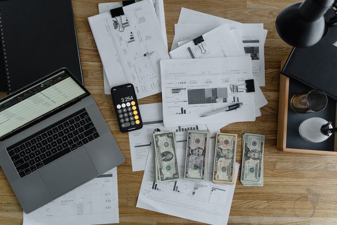 How Much Does It Cost to Run a Dehumidifier 24/7? - 2025